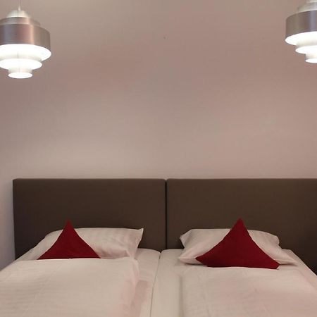 Kastens Hotel Дюселдорф Екстериор снимка