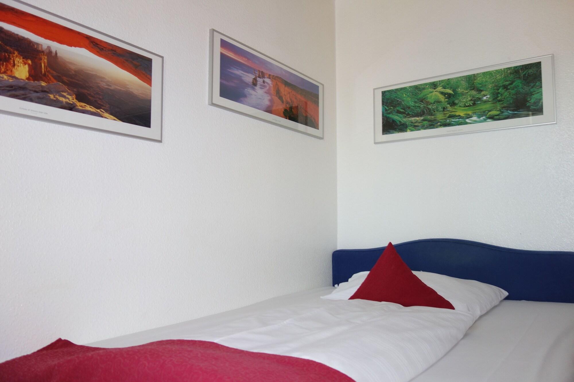 Kastens Hotel Дюселдорф Екстериор снимка
