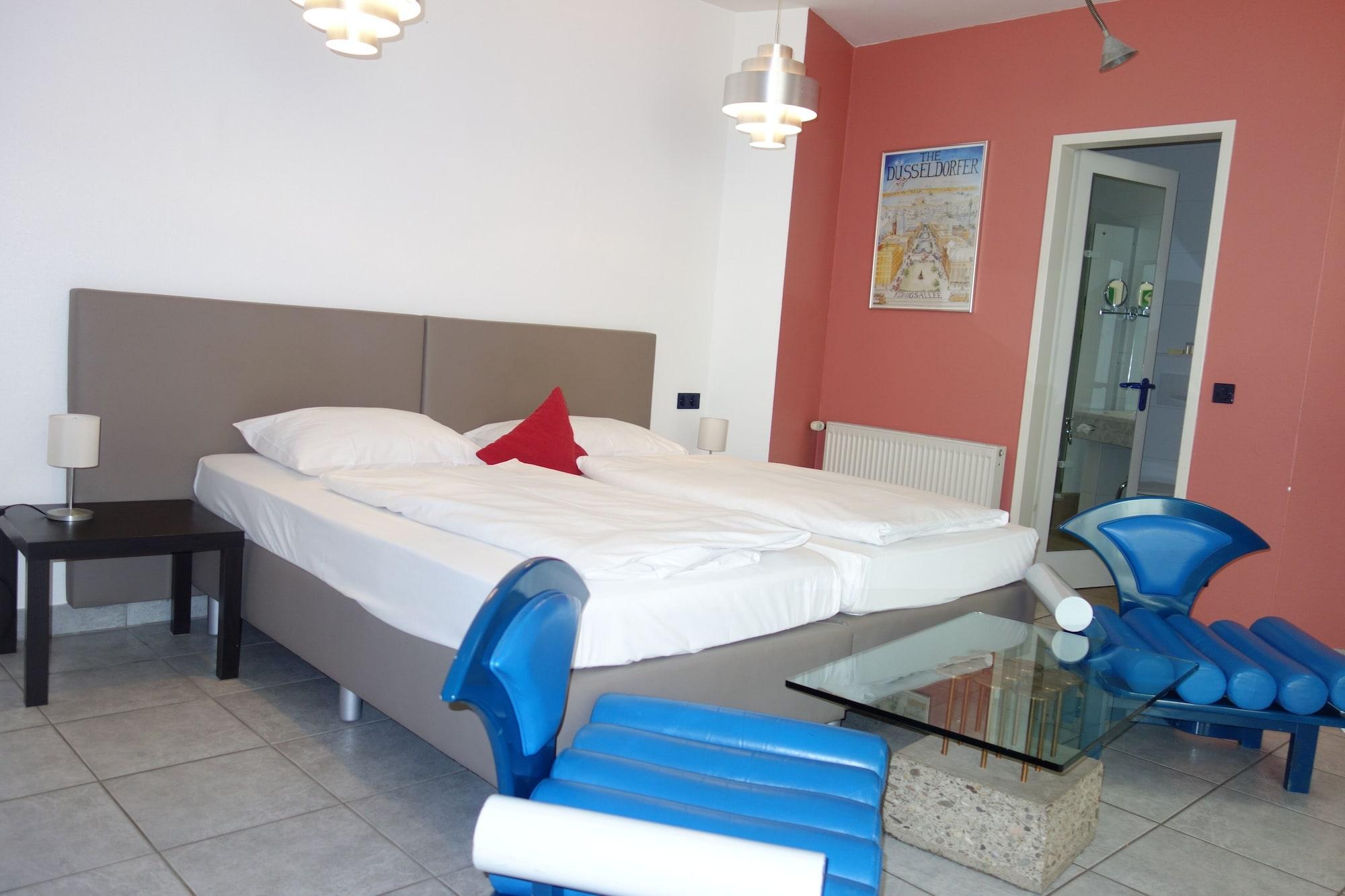 Kastens Hotel Дюселдорф Екстериор снимка