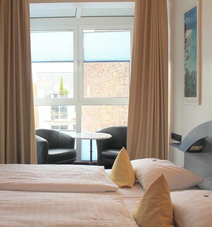 Kastens Hotel Дюселдорф Екстериор снимка